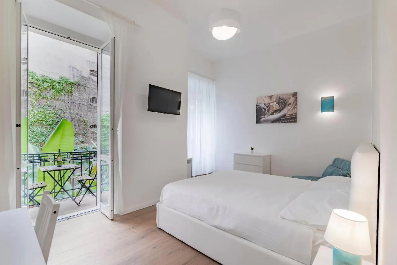 Leo'S Colosseum - Private Apartments Rome Bed & Breakfast